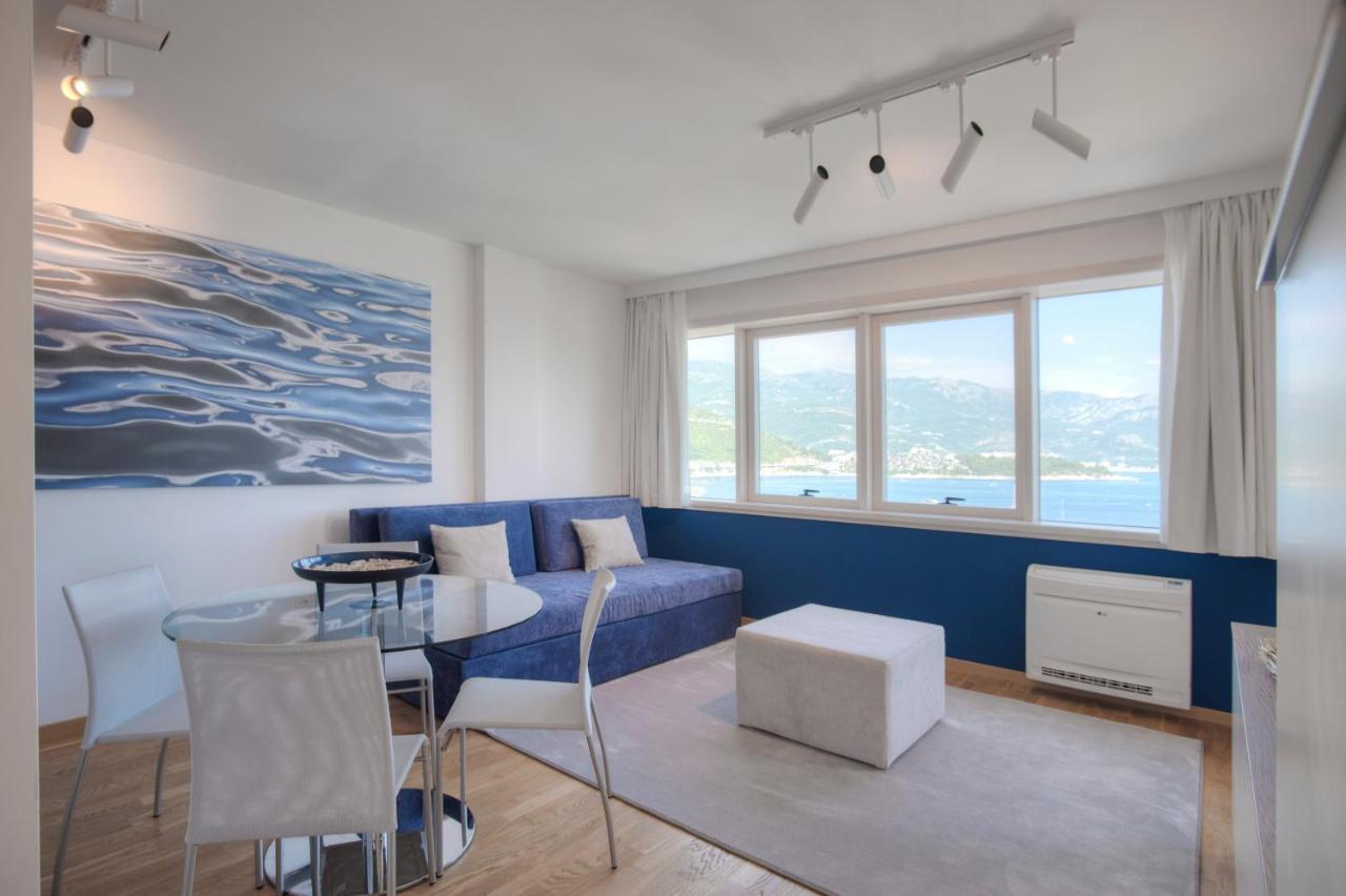 Fontana Seafront Residences Budva Bagian luar foto