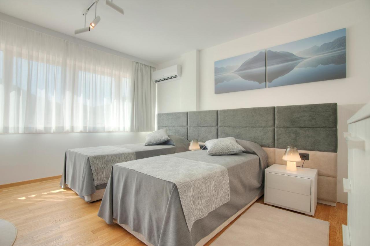 Fontana Seafront Residences Budva Bagian luar foto